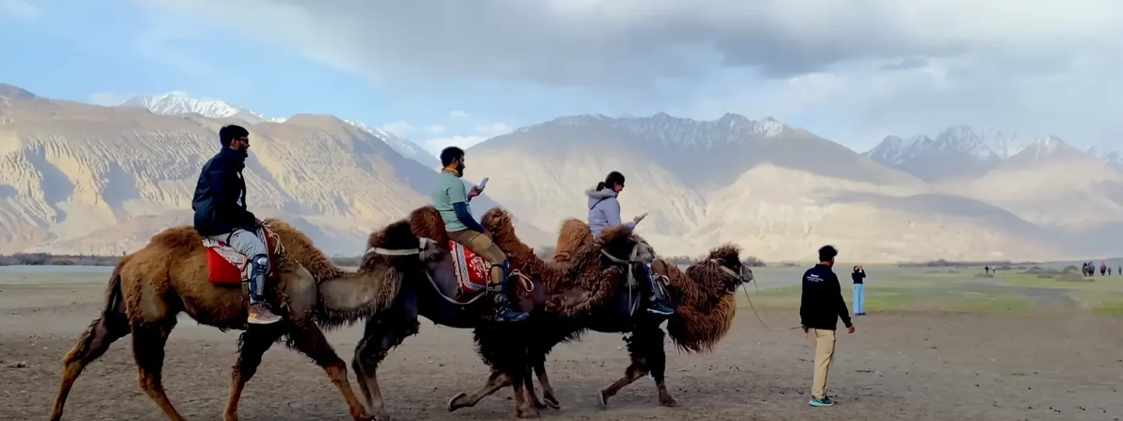 Leh Ladakh Tour Packages From Bageshwar
